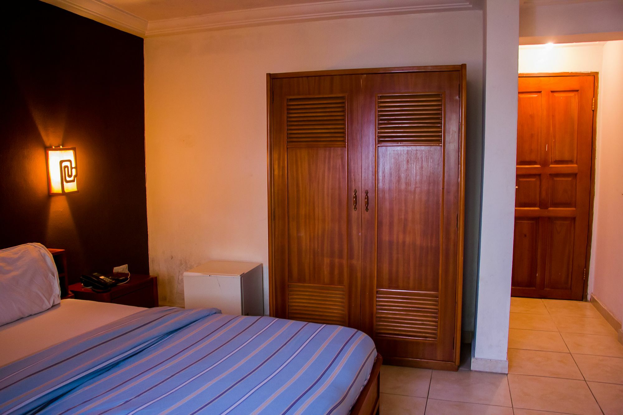 Apollo Hotel Lagos Exterior photo